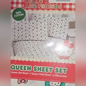 Hello Kitty Queen Size Bows Sheet Set NEW in Package